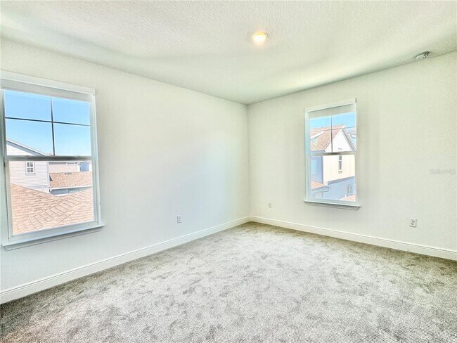 Foto del edificio - 9629 Saramago Aly