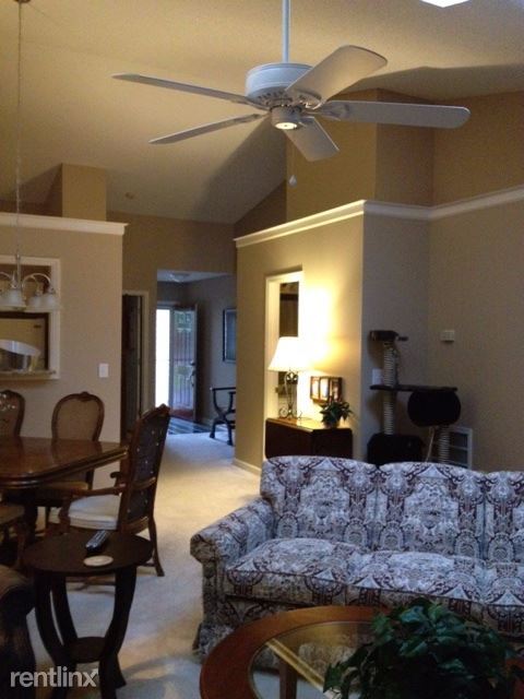 Building Photo - 2 br, 2 bath Townhome - 4305 RiverCrest Ln