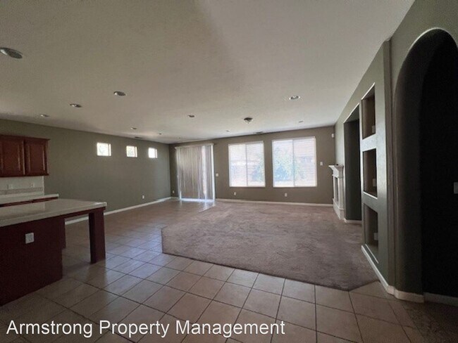 Building Photo - 3 br, 2 bath House - 3224 W. Delta