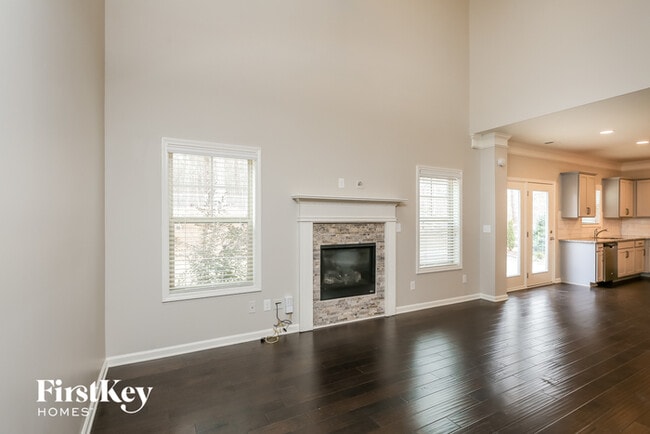 Building Photo - 4130 Mossy Ln