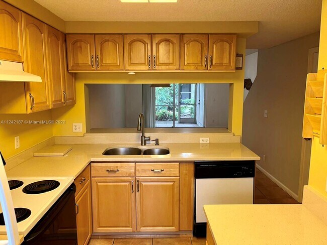 Building Photo - 3309 Cabaret Ln