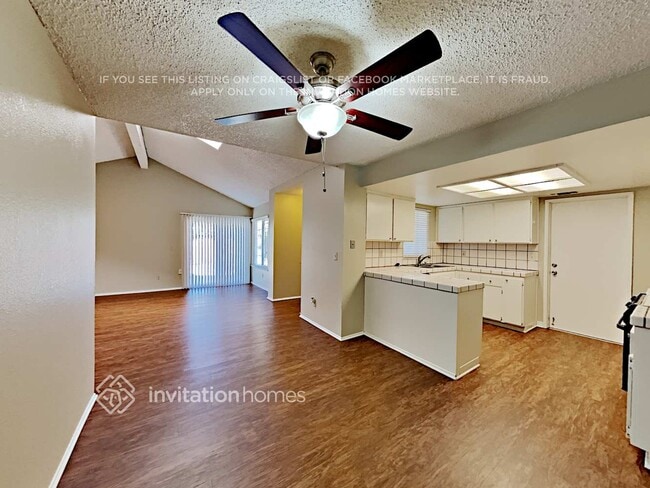 Foto del edificio - 101 Cedar Rock Cir