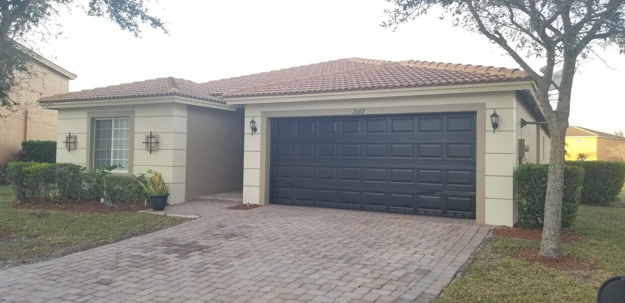 2007 James Port Dr, Port Saint Lucie, FL 34953 House for Rent in Port