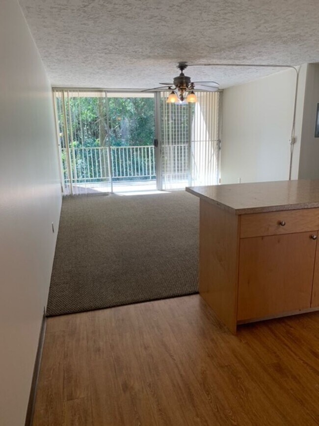Foto del edificio - Northbrook-Melemanu -  2 Bedroom, 1 Bath U...