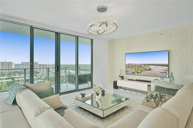Foto del edificio - 330 Sunny Isles Blvd