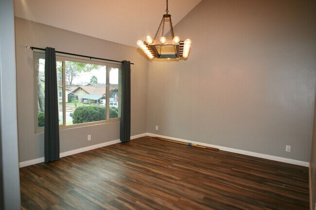 Foto del edificio - 13650 Cunning Ln