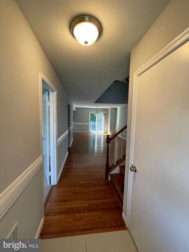 Primary Photo - 3429 Everette Dr