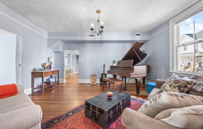 Foto del edificio - 1206 10th St