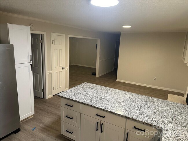 Foto del edificio - 1010 Boyd Allman Rd