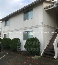 Building Photo - 2250 I St NE
