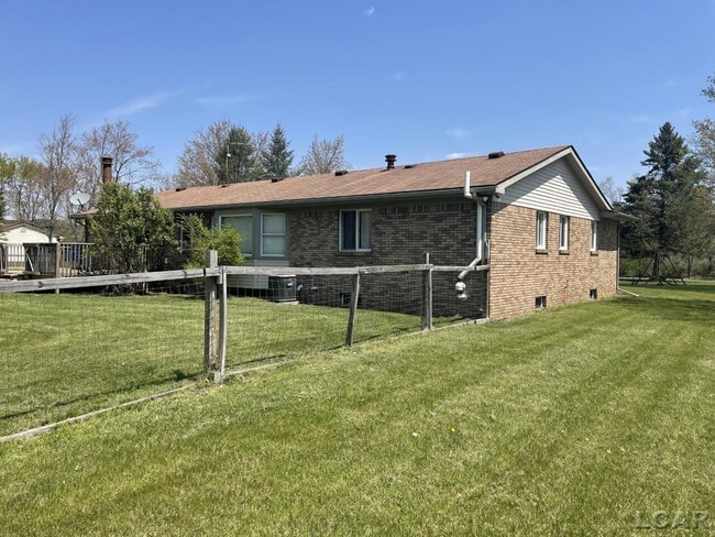 Building Photo - 3651 Allendale Dr