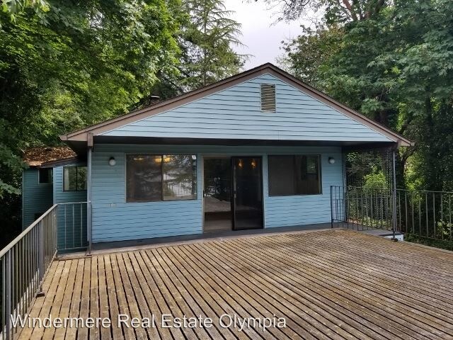 Building Photo - 2 br, 1 bath House - 5003 Indian Rd NE