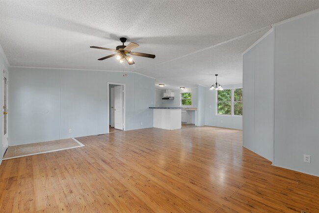Foto del edificio - 3756 Hickory Ln