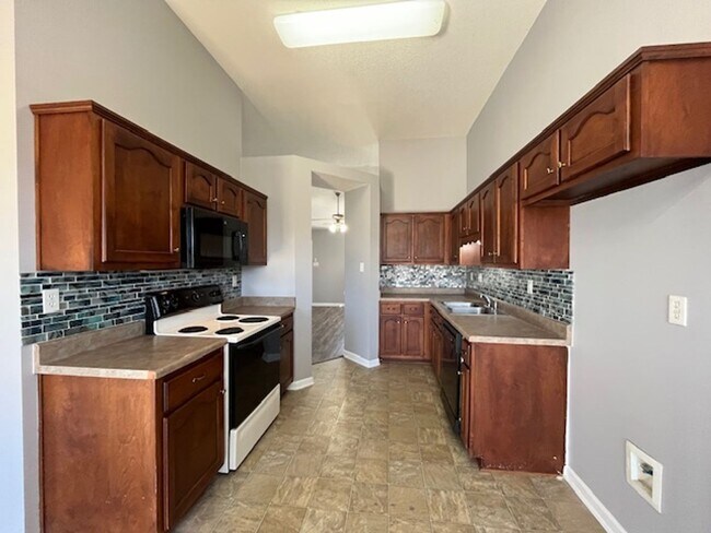 Foto del edificio - Renovated 3 Bedroom 2 Bath Home for Rent!!