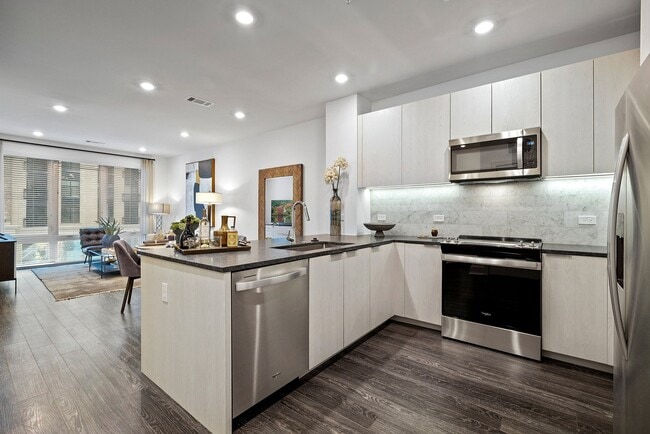 Interior Photo - Novella at Tuscan Village