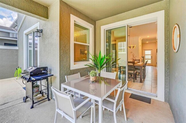 Building Photo - 1000 Leader St