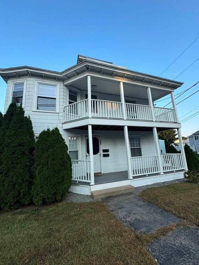 Primary Photo - 321 Calef Rd