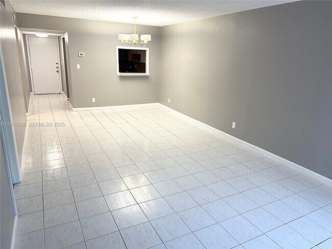 Foto del edificio - 220 SW 9th Ave