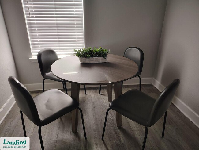 Foto del edificio - 120 NW 148th Terrace