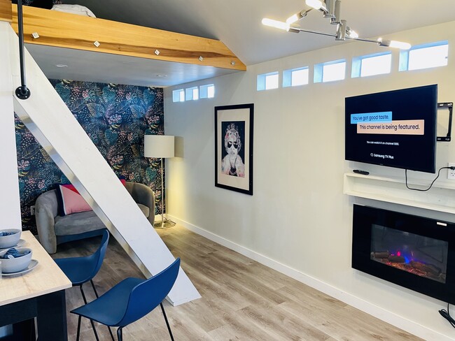 Building Photo - 845 N 9th Ave