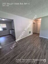 Building Photo - 205 Valley View Ave