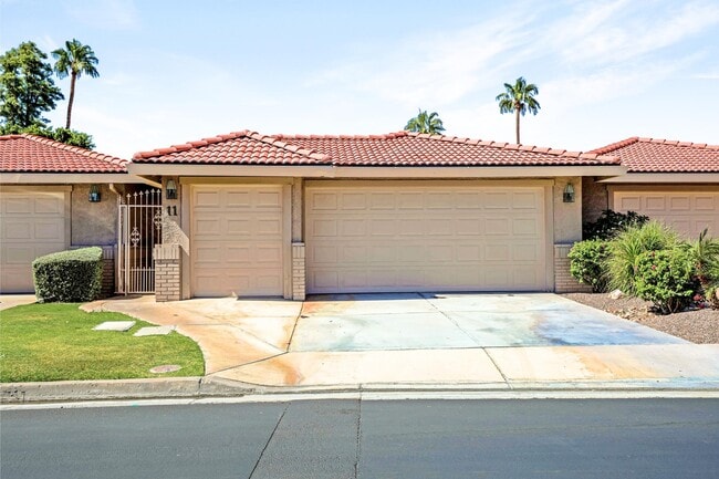 Building Photo - 11 Camino Arroyo Pl