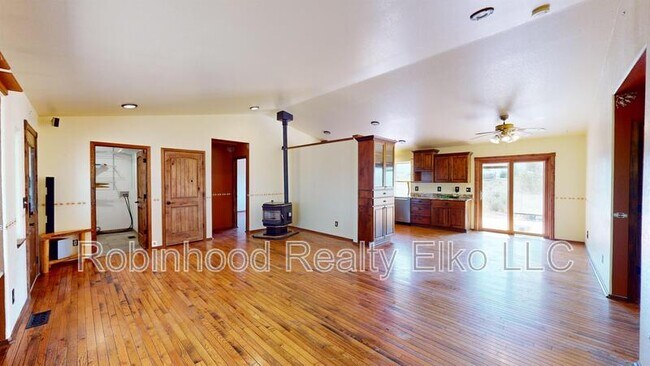 Foto del edificio - 822 Silver Oak Dr