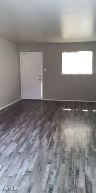 Primary Photo - 1 br, 1 bath Apartment - 6218 S New Braunfels