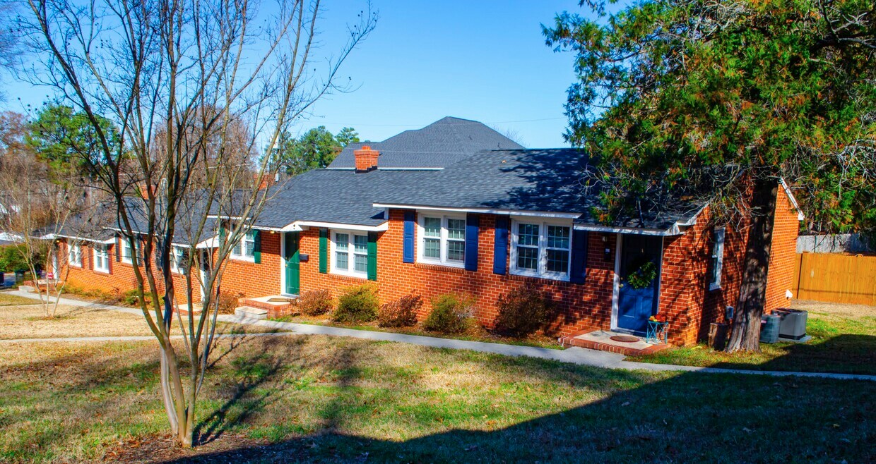 Foto principal - 1000 Mills Street Apartments