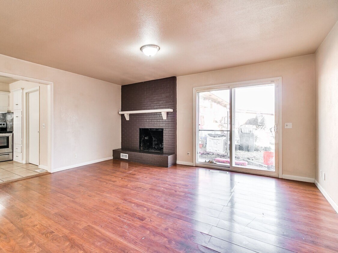 8420 N Harvey Plz, Oklahoma City, OK 73114 House Rental in Oklahoma