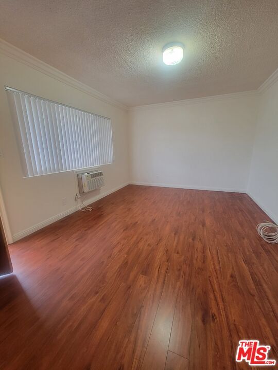 Foto del edificio - 1038 S Harvard Blvd