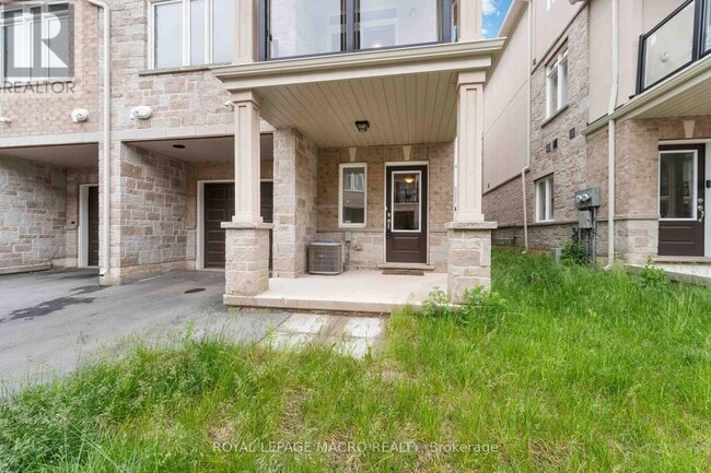 Building Photo - 40-40 Zinfandel Dr