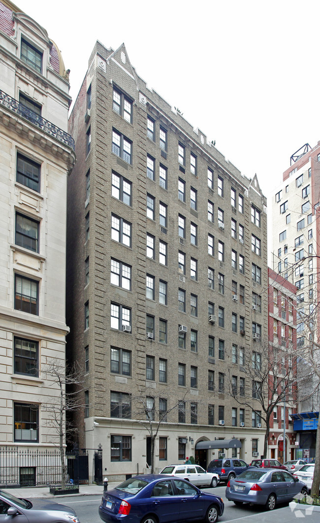 Primary Photo - 51 E 90th St
