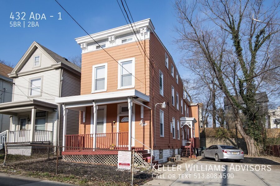 Primary Photo - Clifton property avail for 2020-21