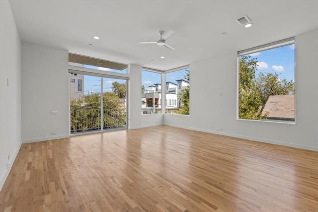 Building Photo - 4210 Delano Pl