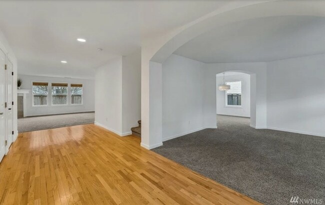 Foto del edificio - 20074 Ramblewood Rd SE