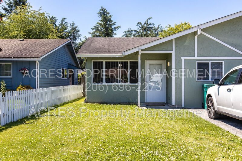 Foto principal - 2313 M St NE