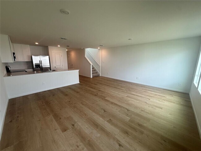 Foto del edificio - 1562 Plank Pl
