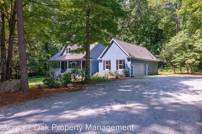 Building Photo - 3 br, 2 bath House - 10 Sourwood