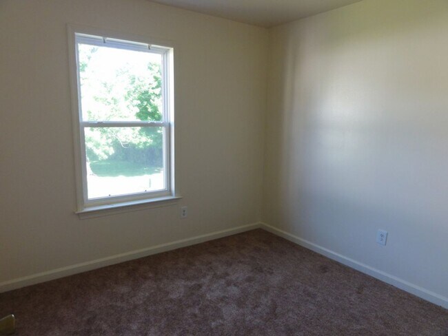 Foto del edificio - 3BD 2.5BA Townhouse