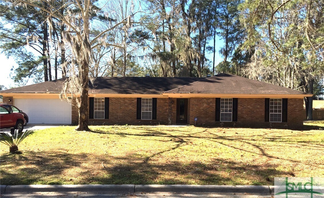 311 Sunderland Dr, Savannah, GA 31406 House Rental in Savannah, GA