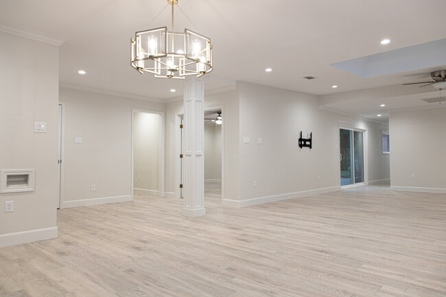 Entry/Dining/Family Room - 3619 Braeswood S Blvd