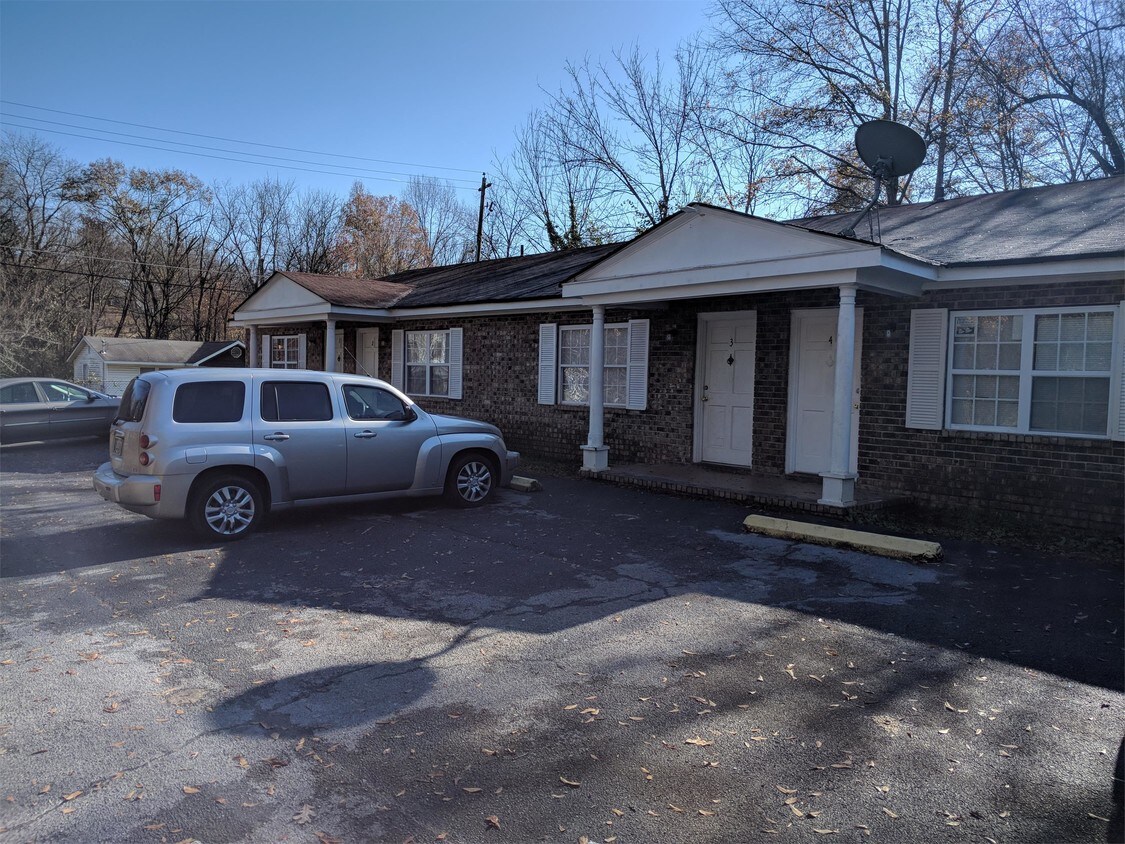 3 Orlystes Dr SW Unit 32, Rome, GA 30161 Room for Rent in Rome, GA