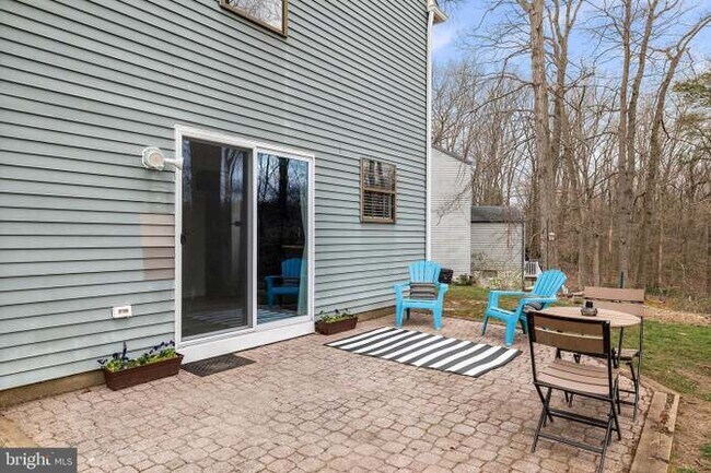 Building Photo - 7 Woodstream Ct