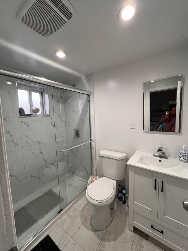 Building Photo - 9150 121st St