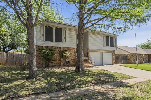 Building Photo - 3804 N Magnolia Ct