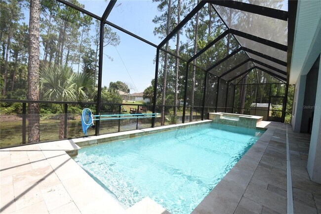 Foto del edificio - 108 Plainview Dr