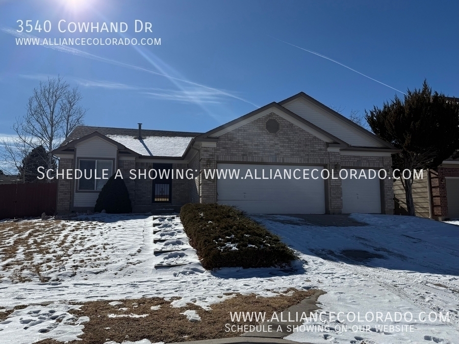 Foto principal - 3540 Cowhand Dr