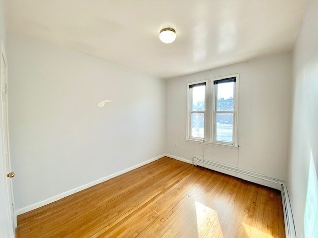 Foto del edificio - 1371 Commonwealth Ave