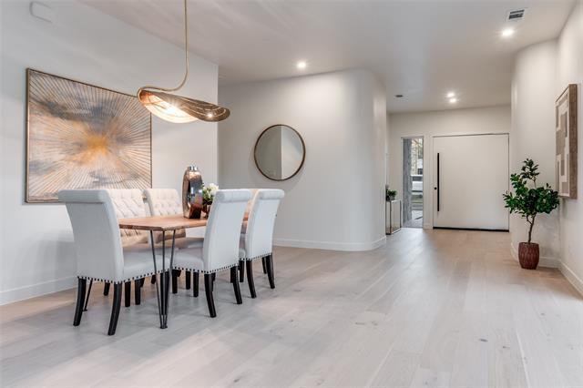 Building Photo - 3821 Beechwood Ln